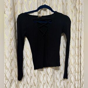 Me to We Black Top - X-Small